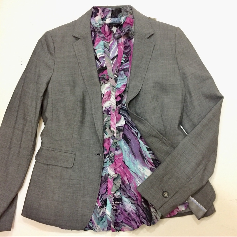 Sheer Pleated Print Ruffled - Picture 3 of 5